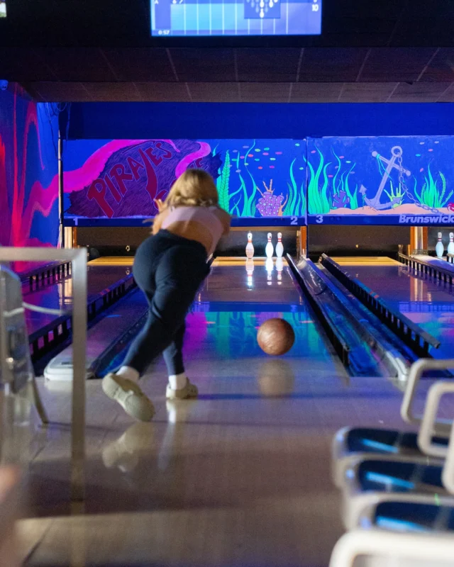 Looking for something FUN to do with the kids over the Halloween Midterm Break?? 🎃👻 

Why don't you book our Adventure Package Winter Special & SAVE over 30% on a round of Adventure Golf & 1hr of Bowling 😲⛳ 

Available 7 days a week for the Winter Season from 11 am to dark for Adventure Golf and 9pm for Bowling (last lane at 8pm) 🎳

Bowling lanes book up quickly so make sure you book in advance to ensure you get your desired time slot 📆

Book now on our website or by phoning 053 94 25555 ☎️